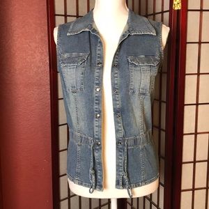 VTG Guess Denim Tie Waist Snap Front Vest